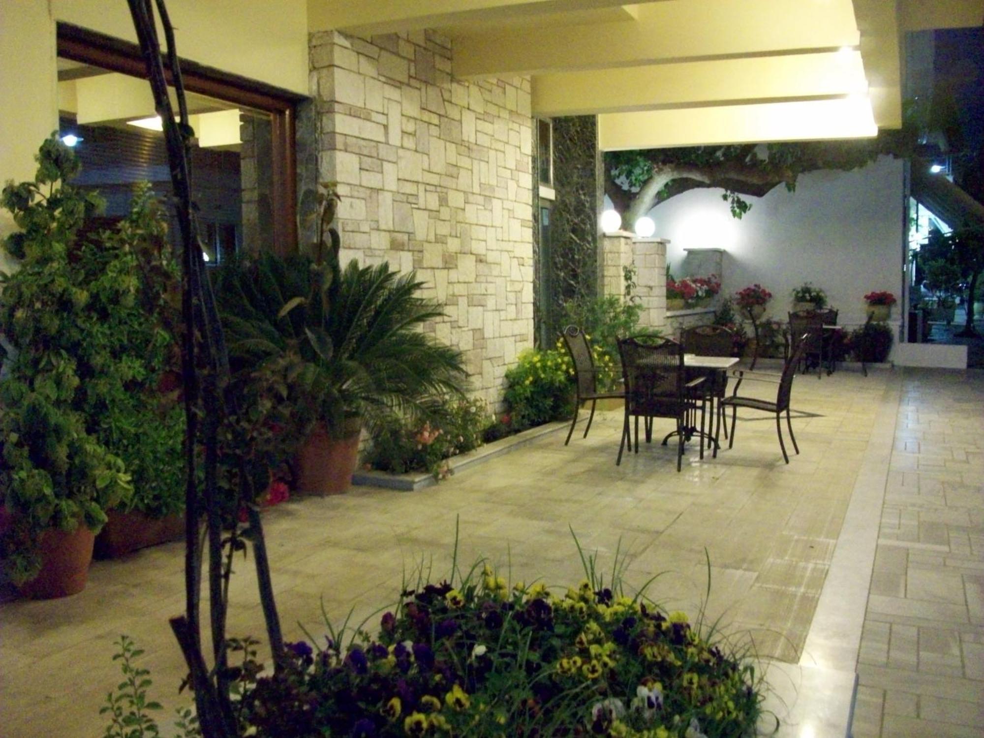 Neda Hotel Ancient Olympia Екстериор снимка