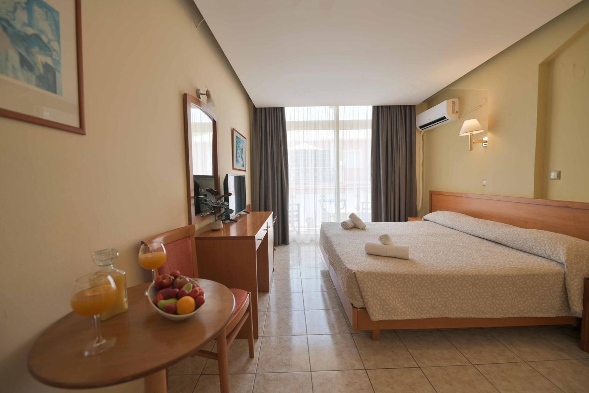 Neda Hotel Ancient Olympia Екстериор снимка